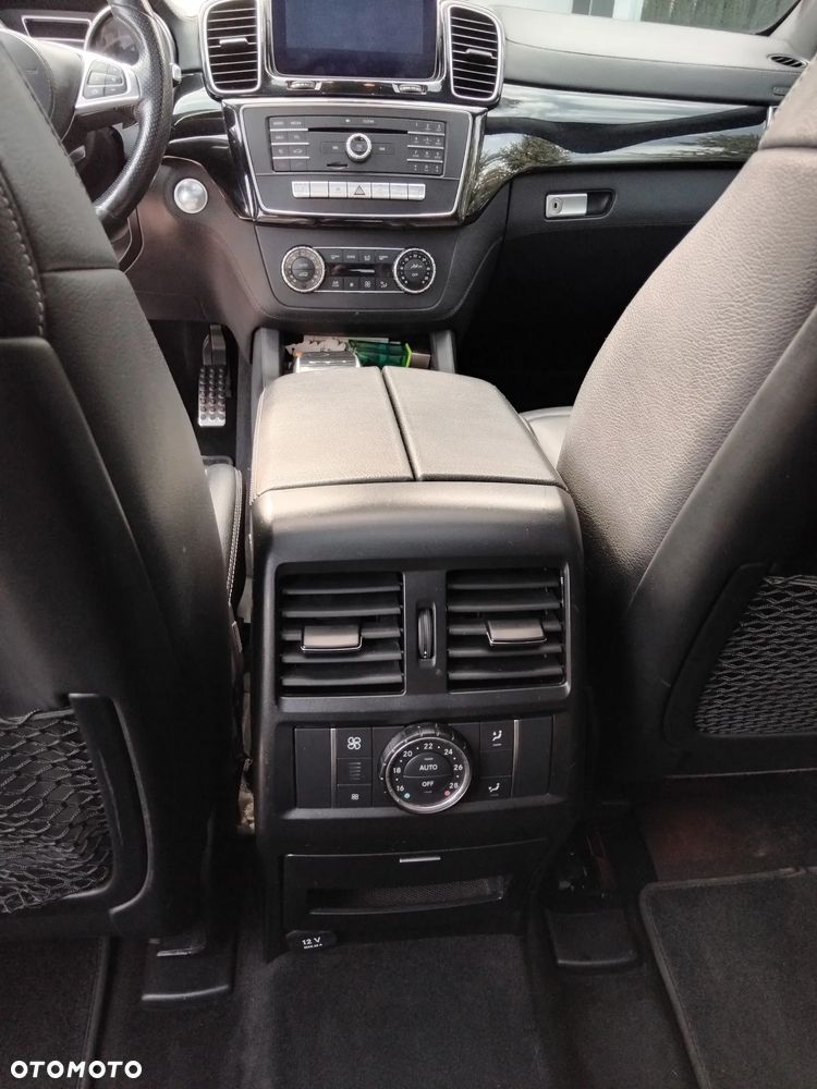 Mercedes-Benz GLS 350 d 4Matic 9G-TRONIC AMG Line - 15