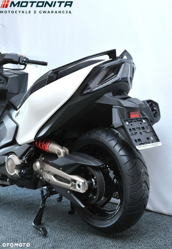 Kymco AK 575 - 12