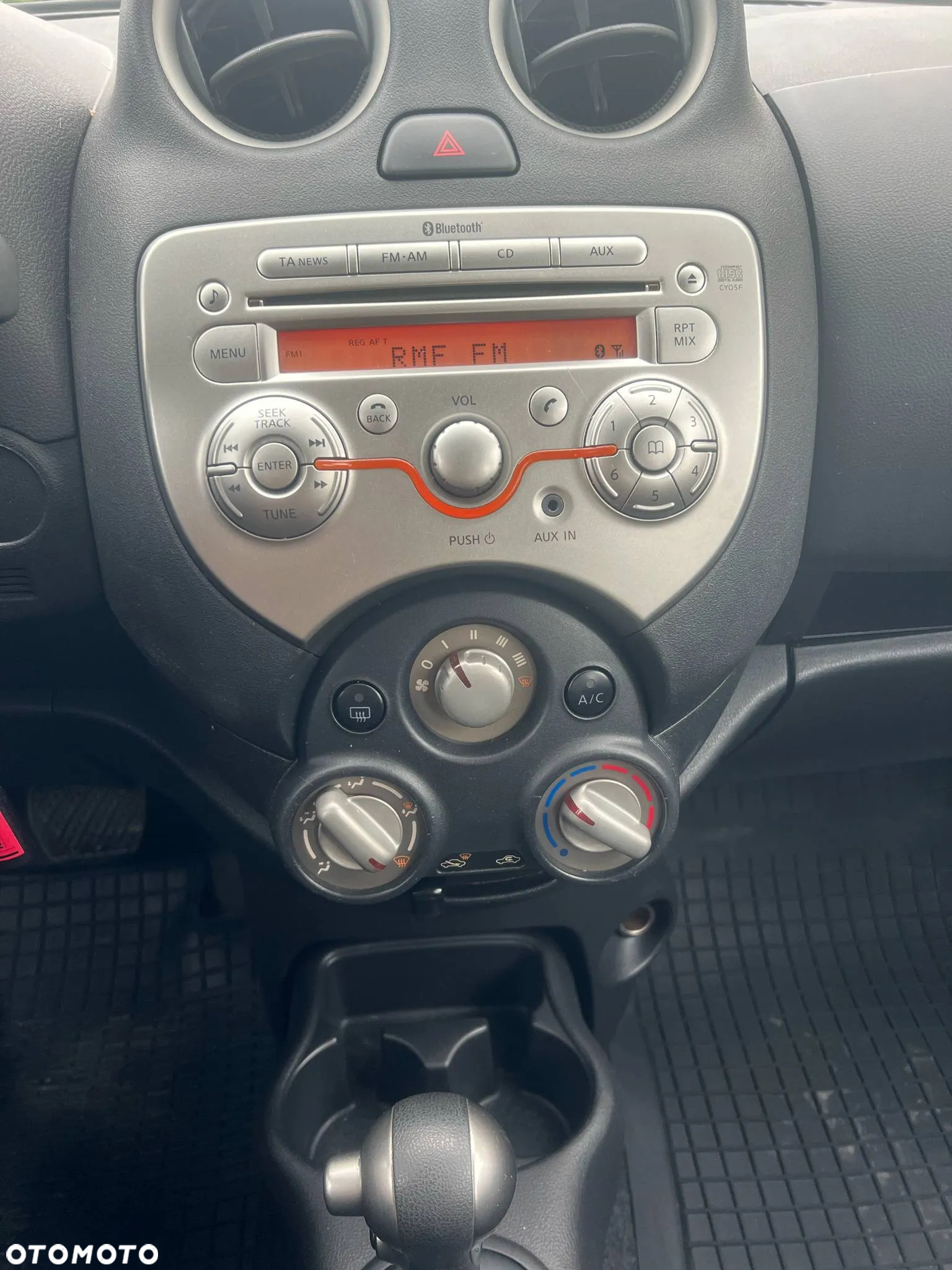 Nissan Micra 1.2 Elle CVT - 10