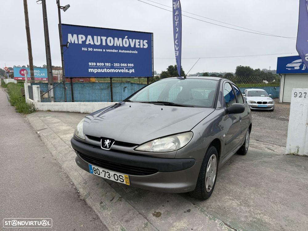 Peugeot 206 1.1 XR - 1