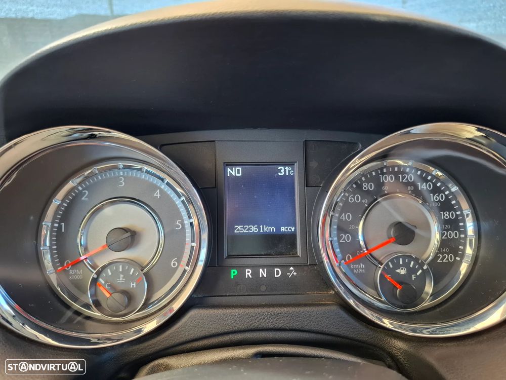 Lancia Voyager 2.8 CRD Gold - 24