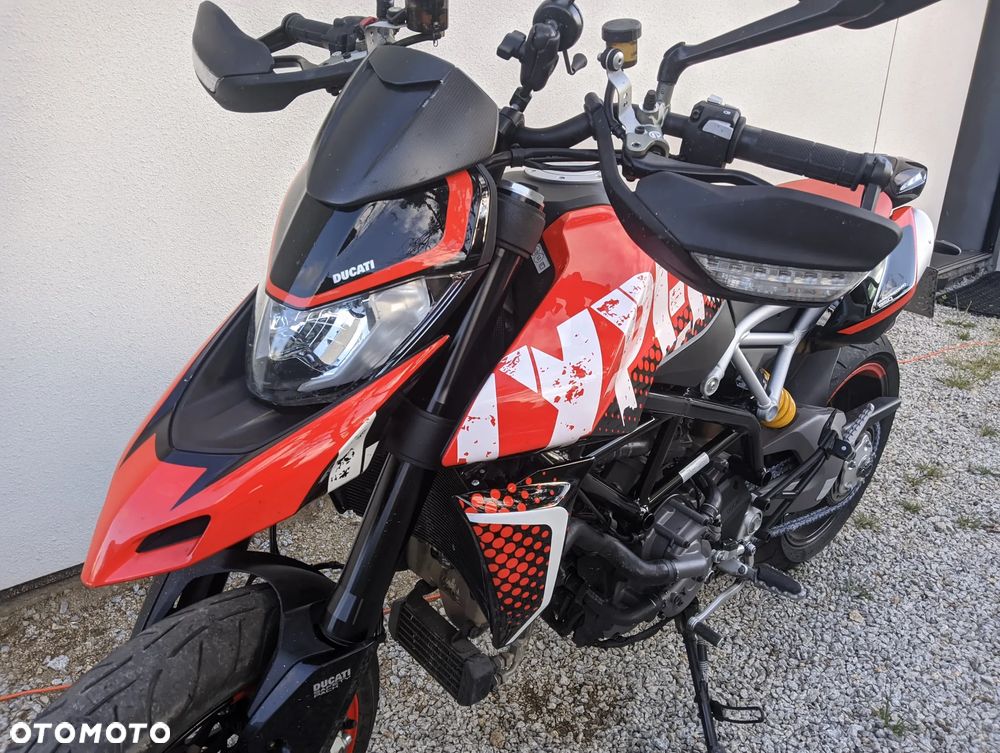 Ducati Hypermotard - 6