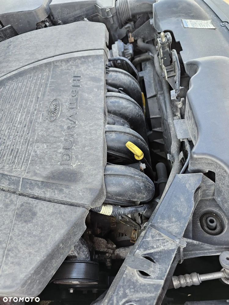Ford Focus 1.8 FF Trend - 9