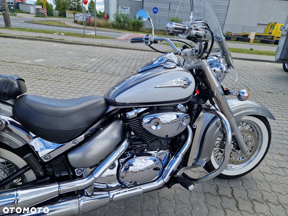Suzuki VL 800 Volusia - Boulevard C50 - 17