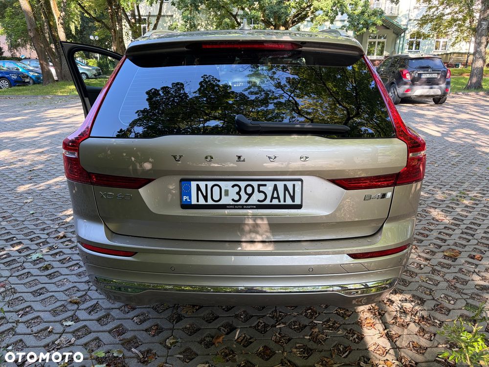 Volvo XC 60 B4 D AWD Plus Bright - 13