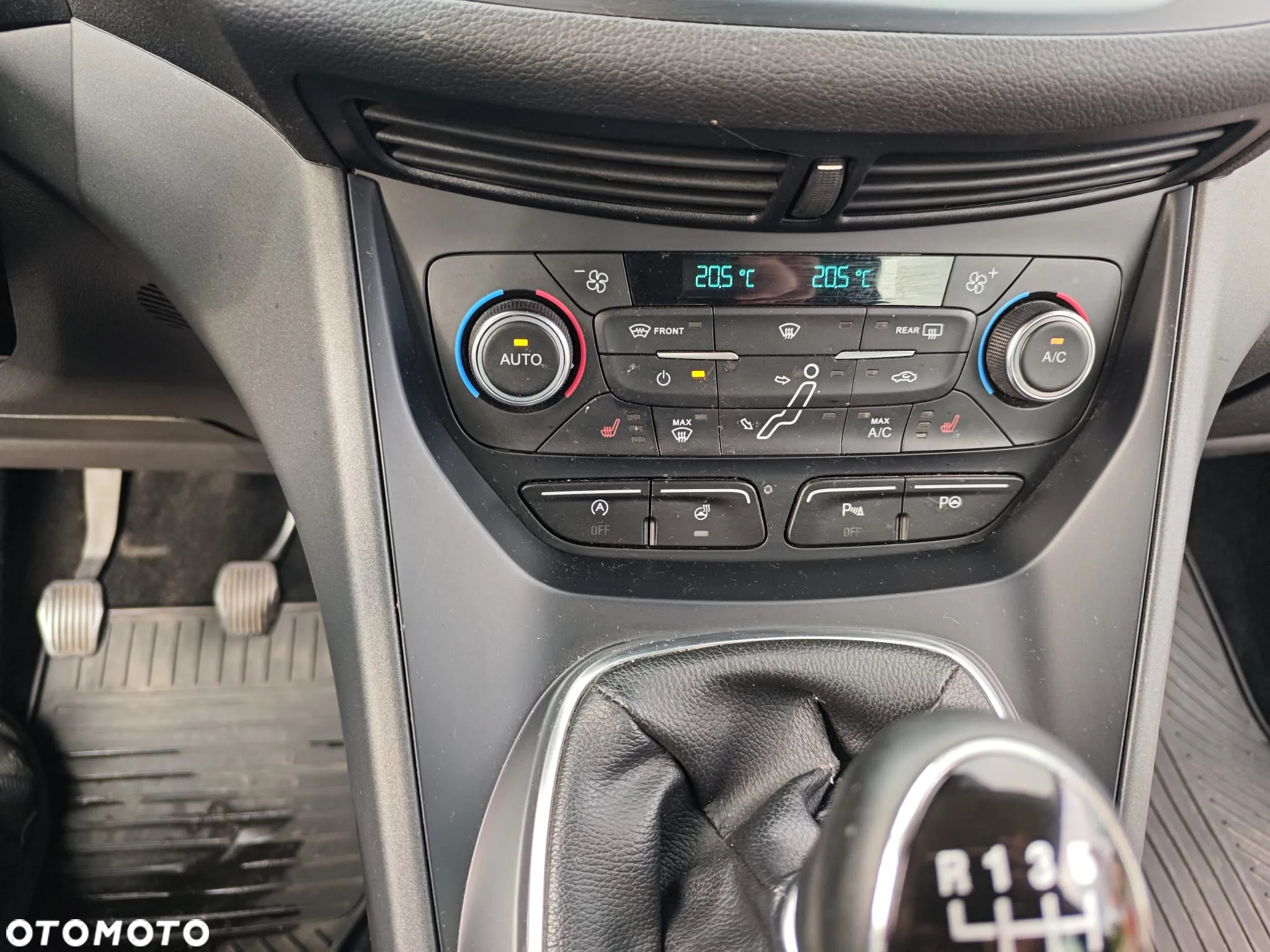 Ford Grand C-MAX - 8