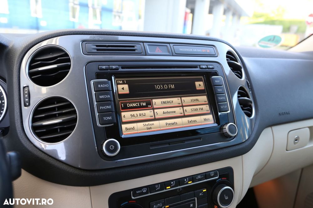 Volkswagen Tiguan - 14
