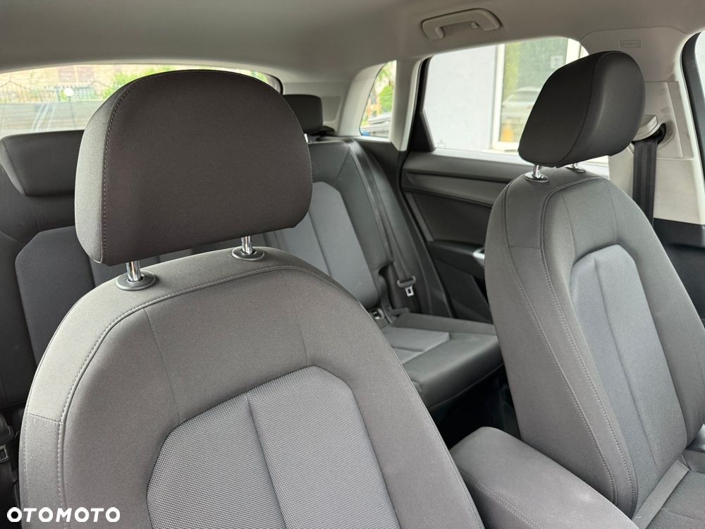 Audi Q3 35 TFSI S tronic - 24