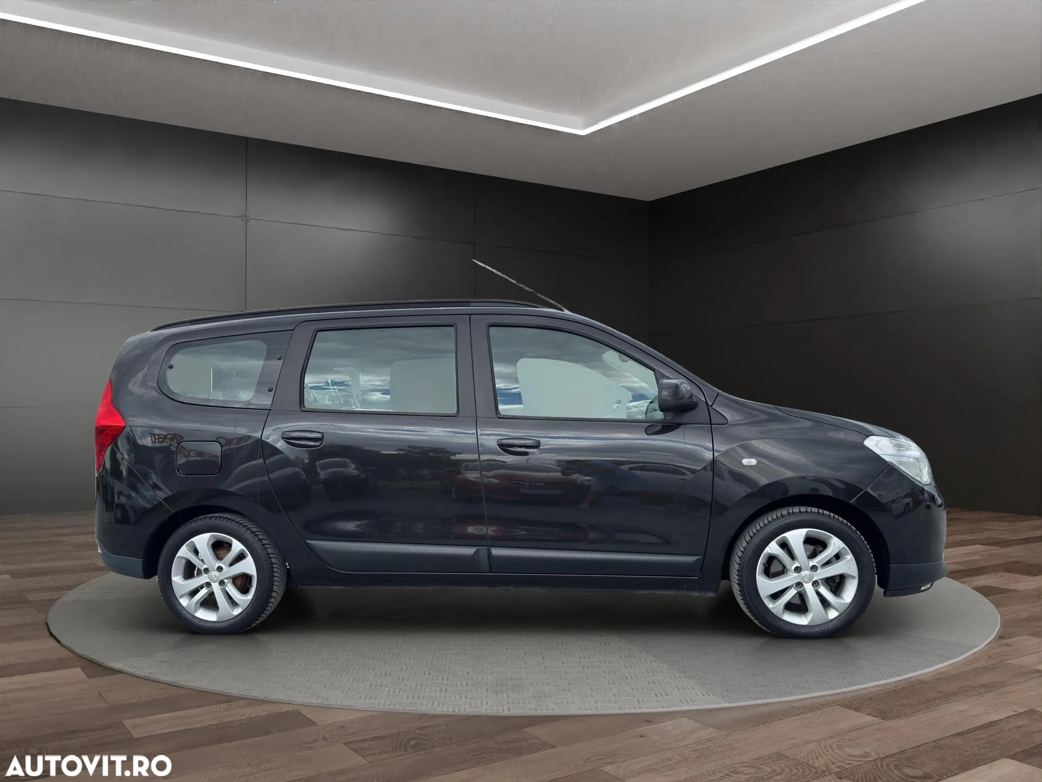 Dacia Lodgy - 18