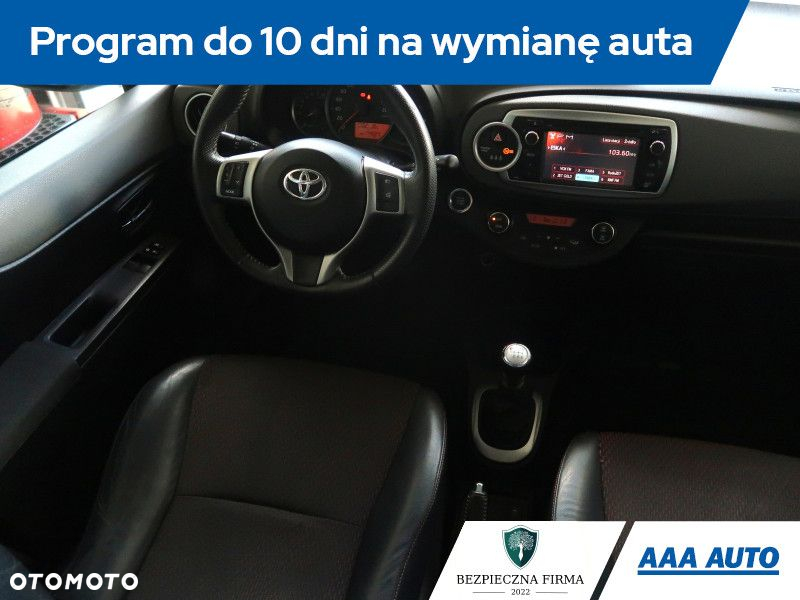 Toyota Yaris - 8