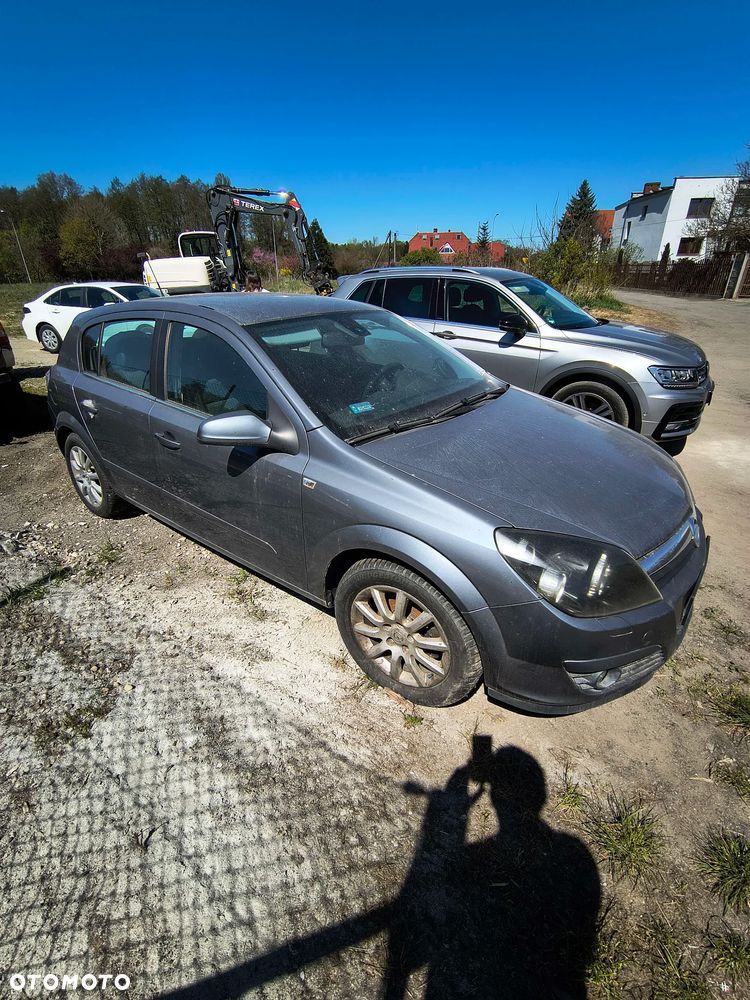 Opel Astra 1.8 Essentia - 4