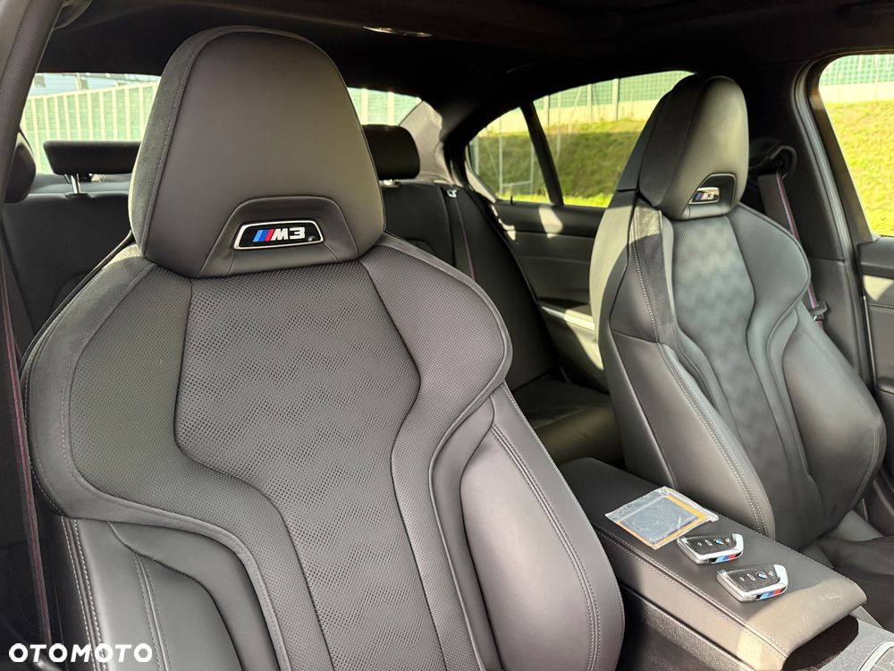 BMW M3 Competition xDrive sport - 28