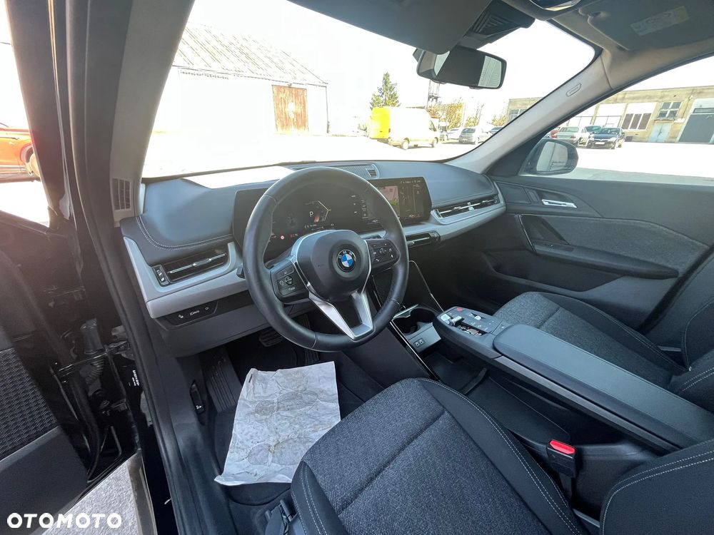 BMW X1 sDrive18d - 15