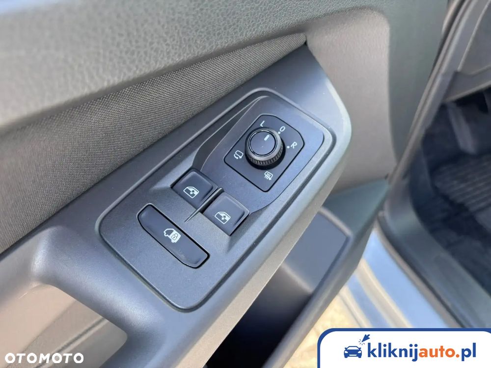 Ford Transit Connect Limited - 8
