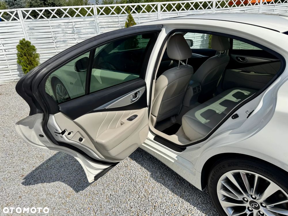 Infiniti Q50 Q50S 3.0t Sport - 36