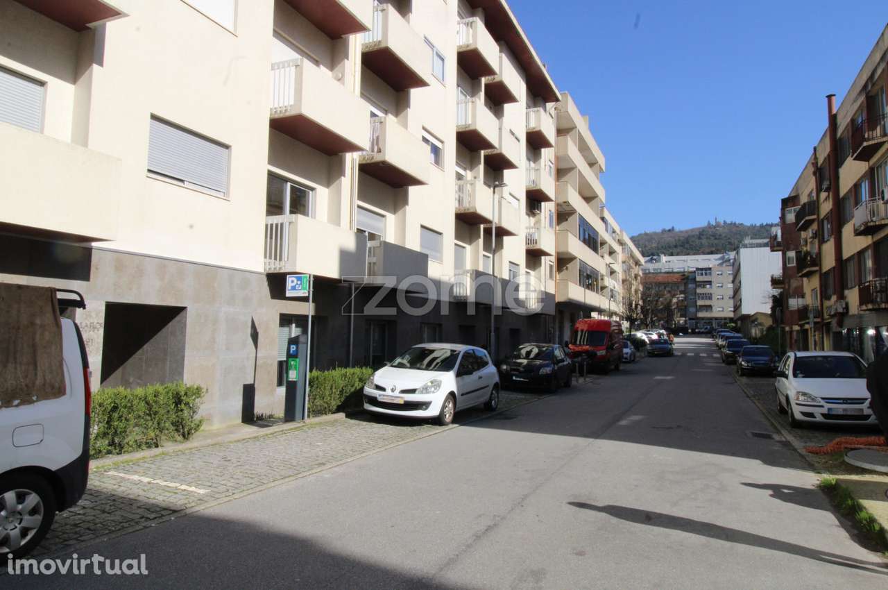 Apartamento T1 - Grande imagem: 2/18