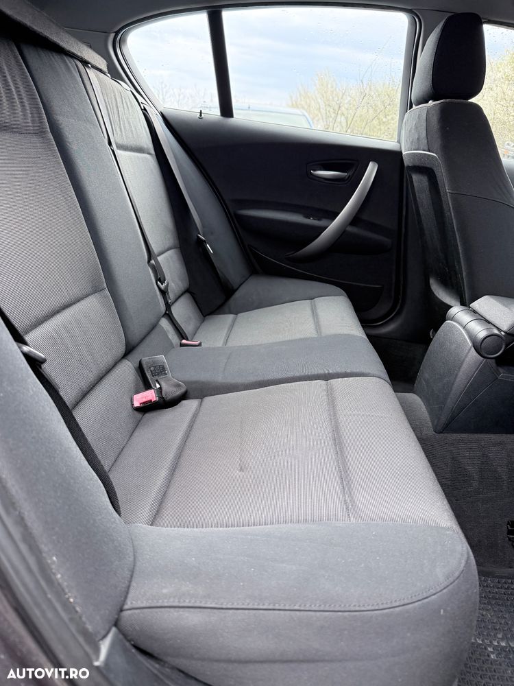 BMW Seria 1 118d - 7