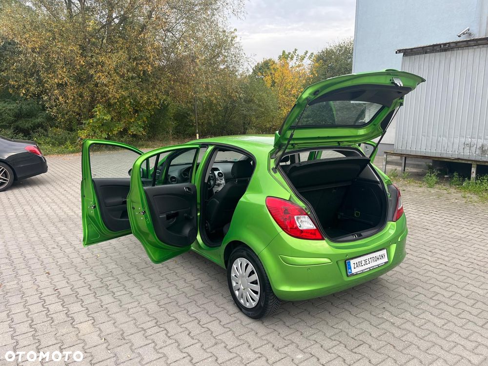 Opel Corsa - 18