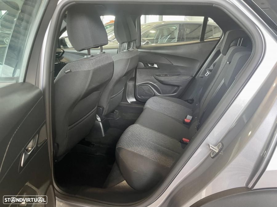 Peugeot 2008 1.2 PureTech Style - 21