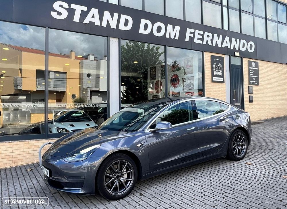 Tesla Model 3 - 23