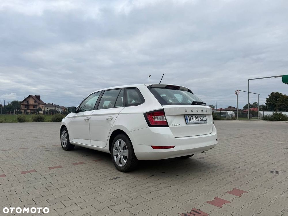 Skoda Fabia - 3