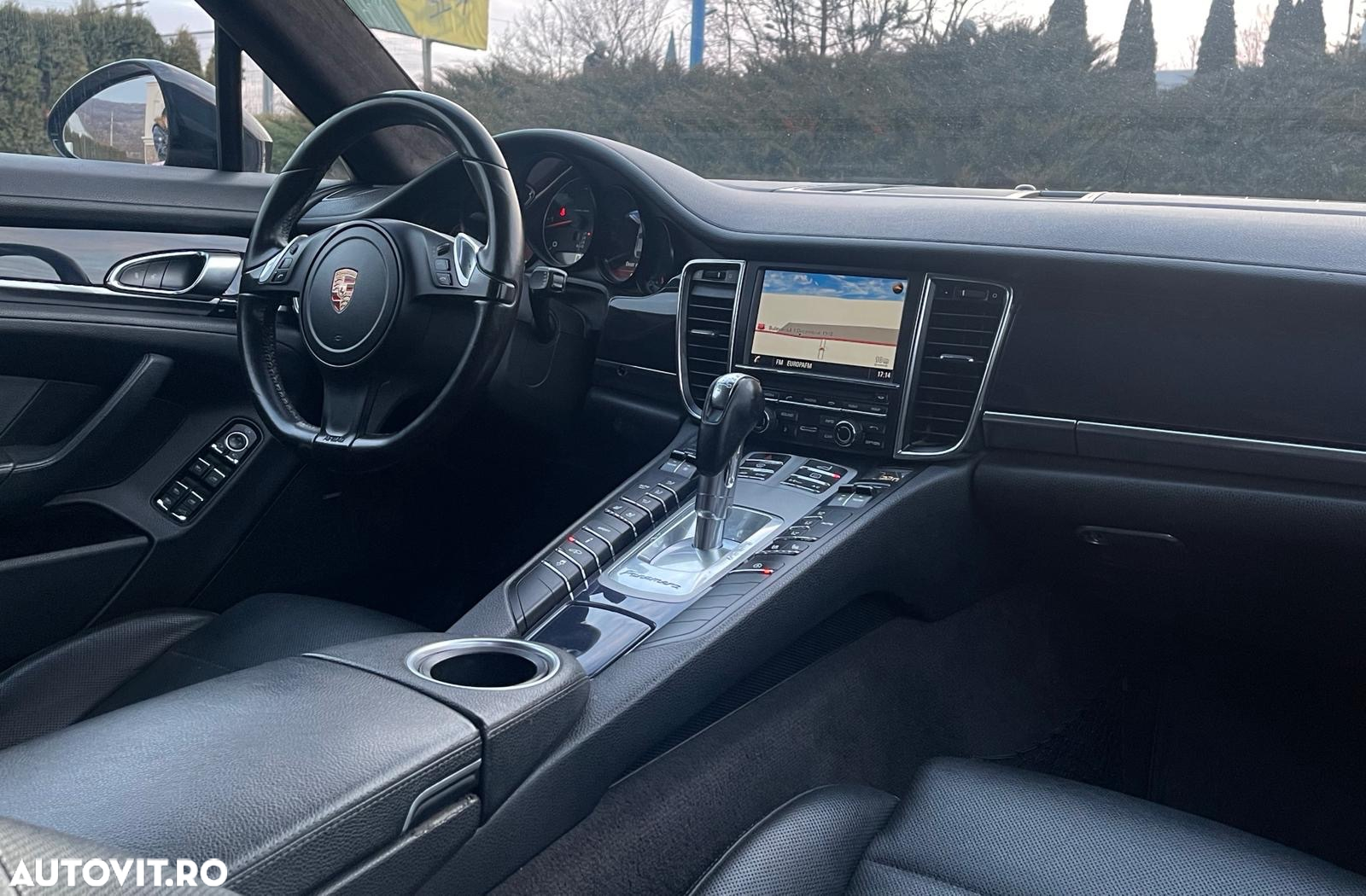 Porsche Panamera 3.0 Tiptronic S - 8