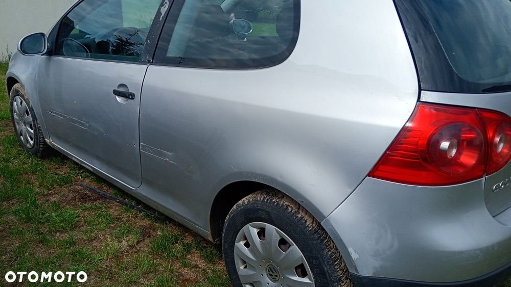 Volkswagen Golf - 3