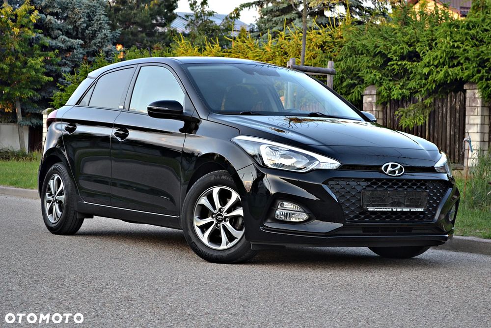 Hyundai i20 1.2 GO - 21