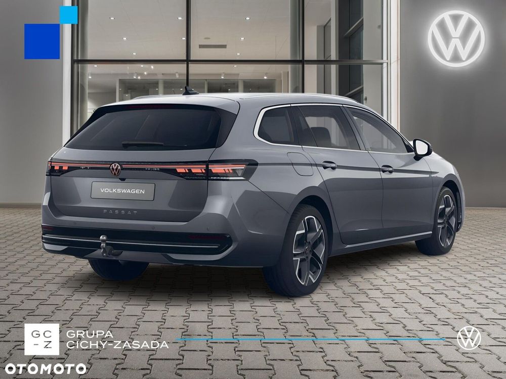 Volkswagen Passat Variant 2.0 TSI Elegance DSG - 5