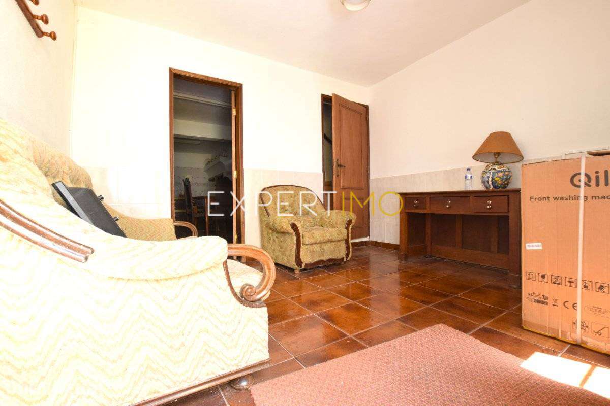 Moradia T2 renovada, com pequeno quintal - Monte Claro - Nisa - Grande imagem: 3/30