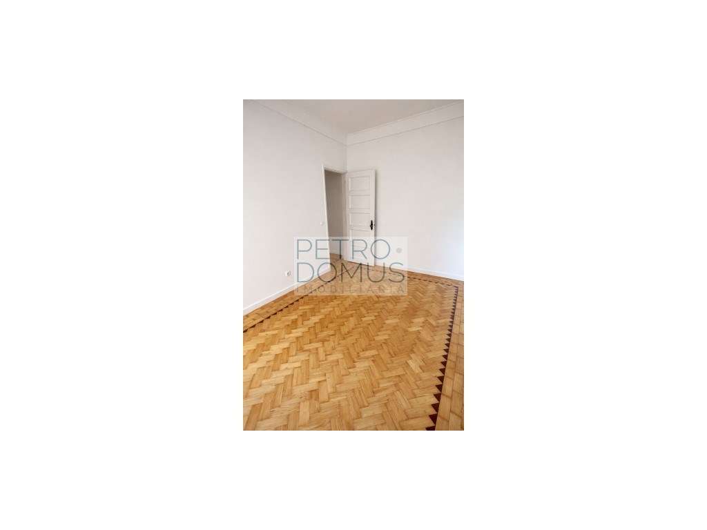 T2 AV. ROMA PARA ARRENDAMENTO - Grande imagem: 3/10