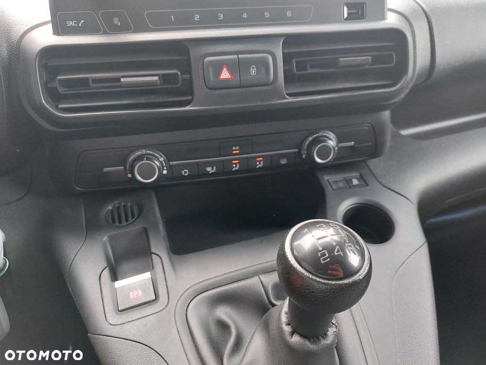 Toyota Proace City - 18