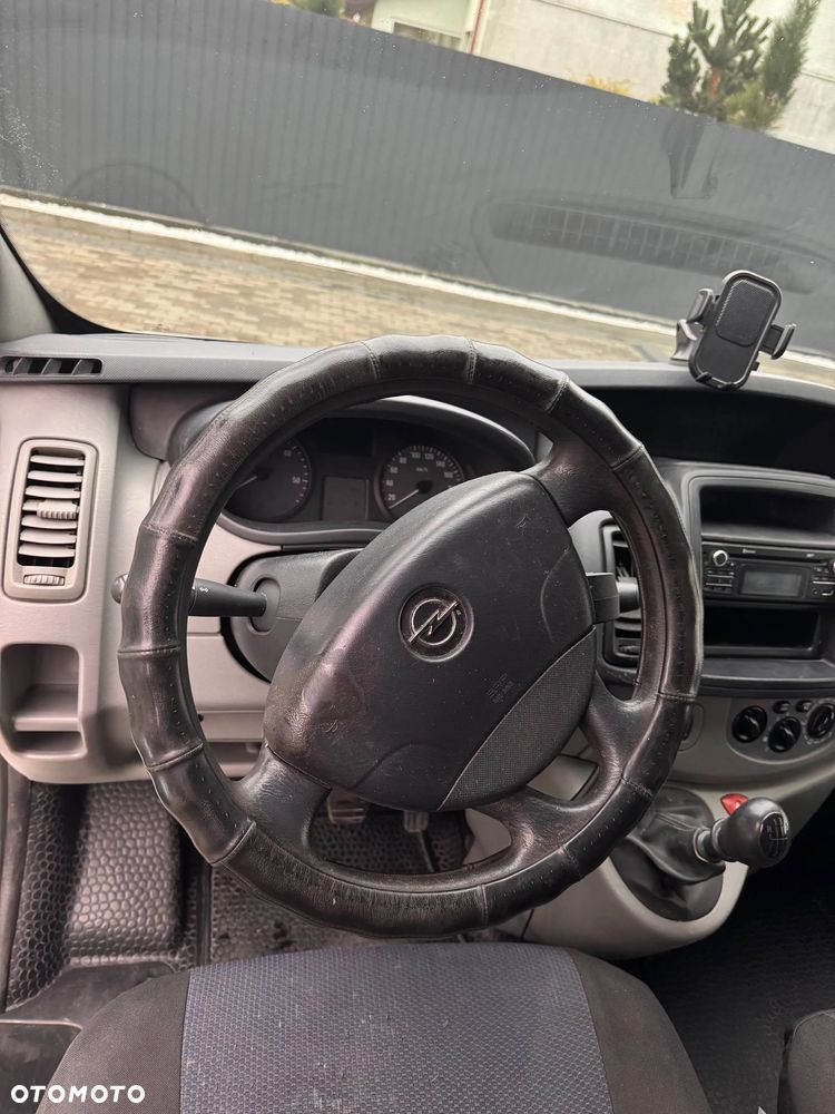 Opel Vivaro - 7