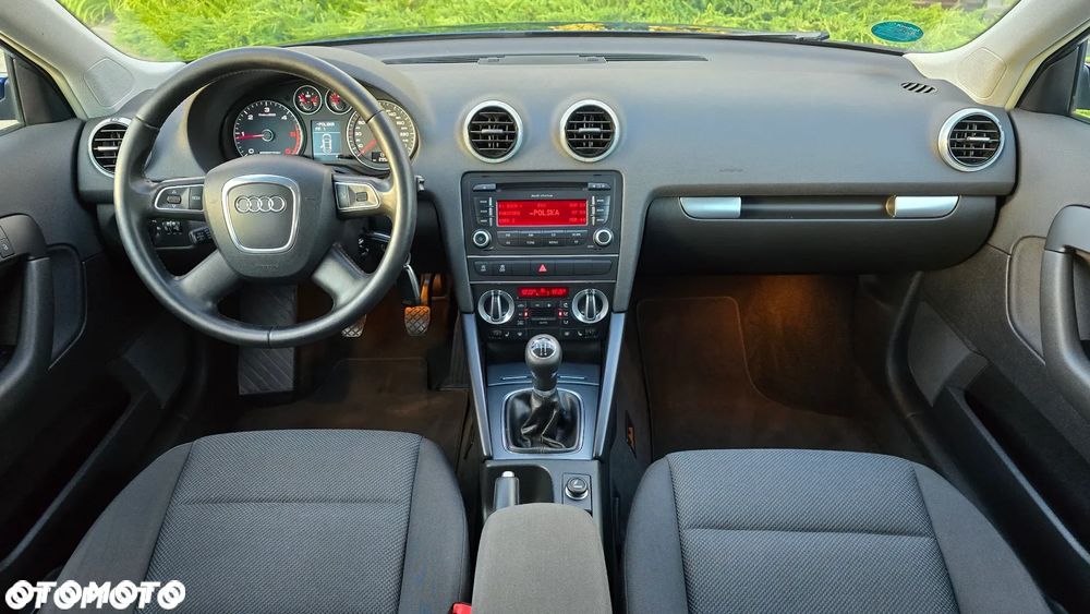 Audi A3 Sportback - 13