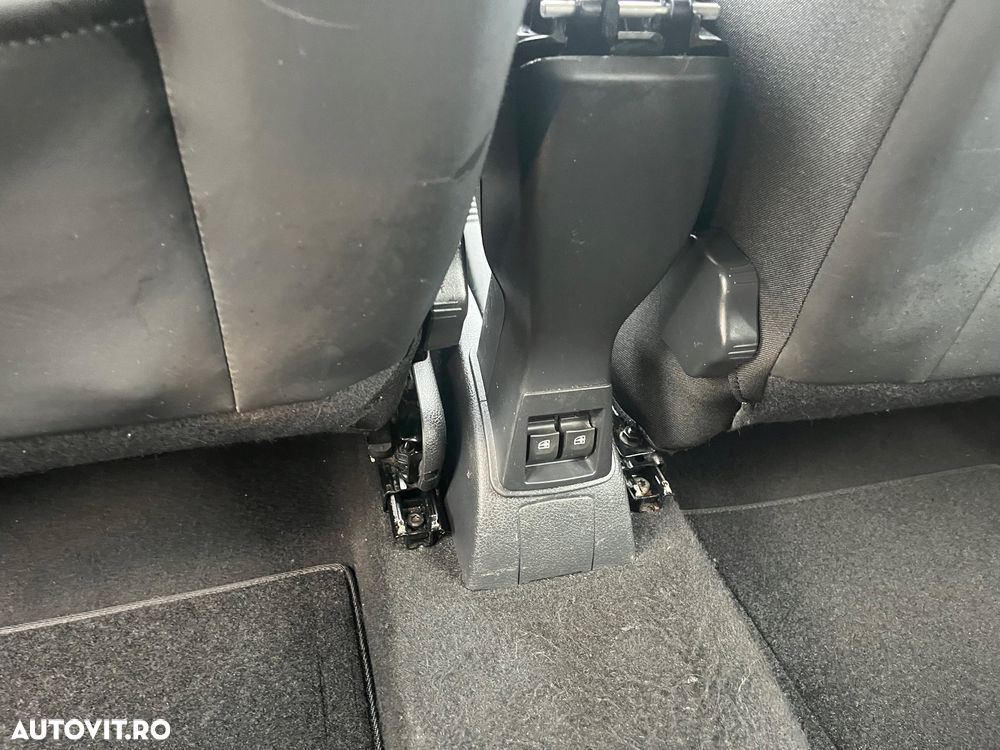 Dacia Logan 0.9 TCe Prestige - 15
