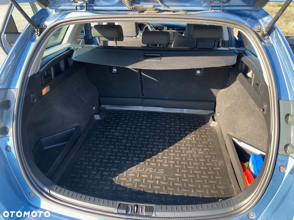 Toyota Auris 1.6 D-4D Comfort - 17