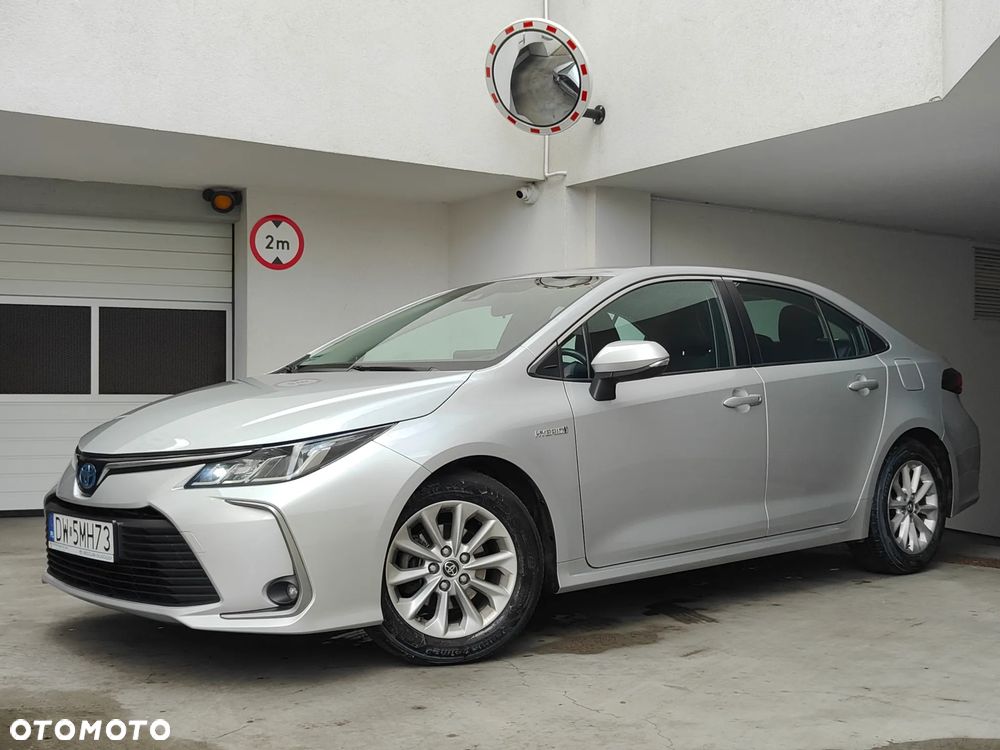 Toyota Corolla - 3