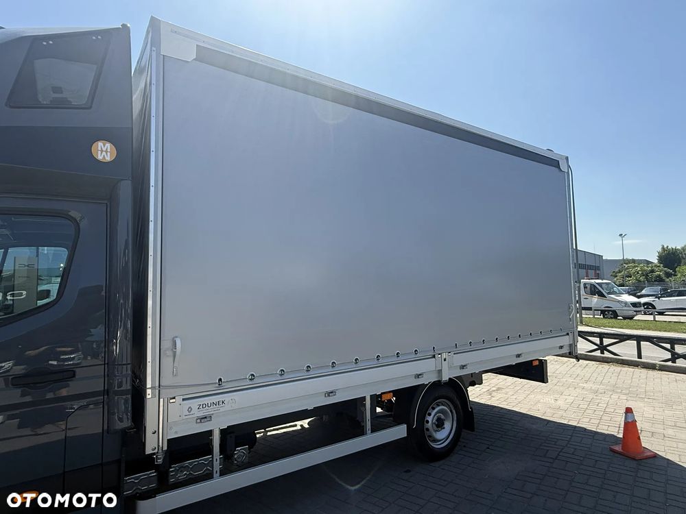 Renault Master - 22