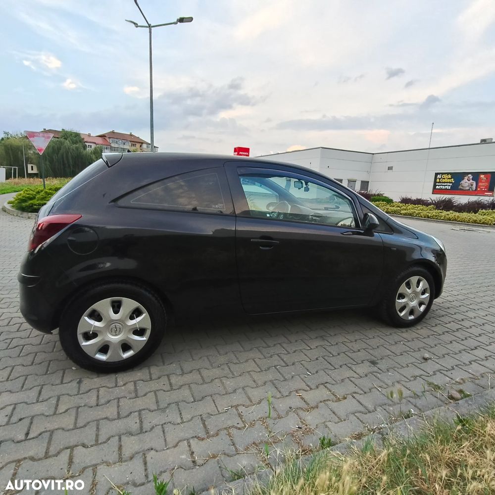 Opel Corsa 1.0i Enjoy - 4