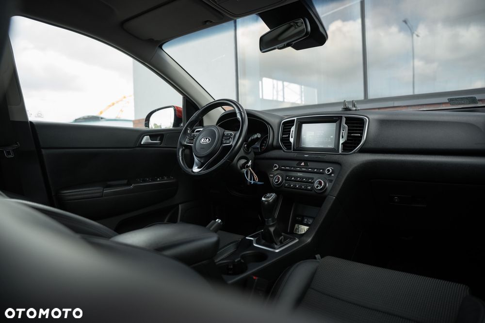 Kia Sportage 2.0 CRDI M 2WD - 29
