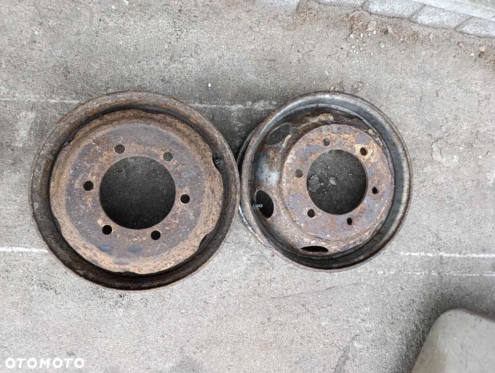 FELGA STALOWA MAN MERCEDES 17,5" 6,00" OTWÓR 16 CM - 1