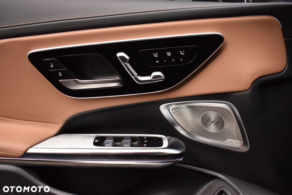 Mercedes-Benz CLE 300 4Matic Cabrio 9G-TRONIC - 13