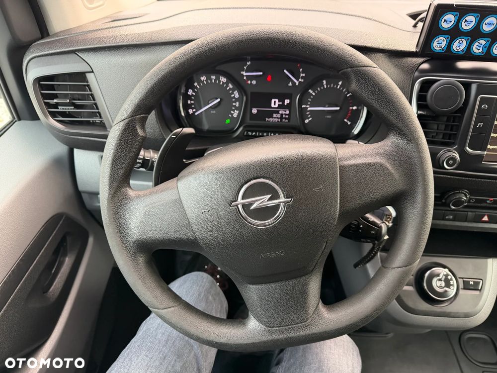 Opel Vivaro Karetka Ambulans Ambulance Sanitarny EN1789 - 13