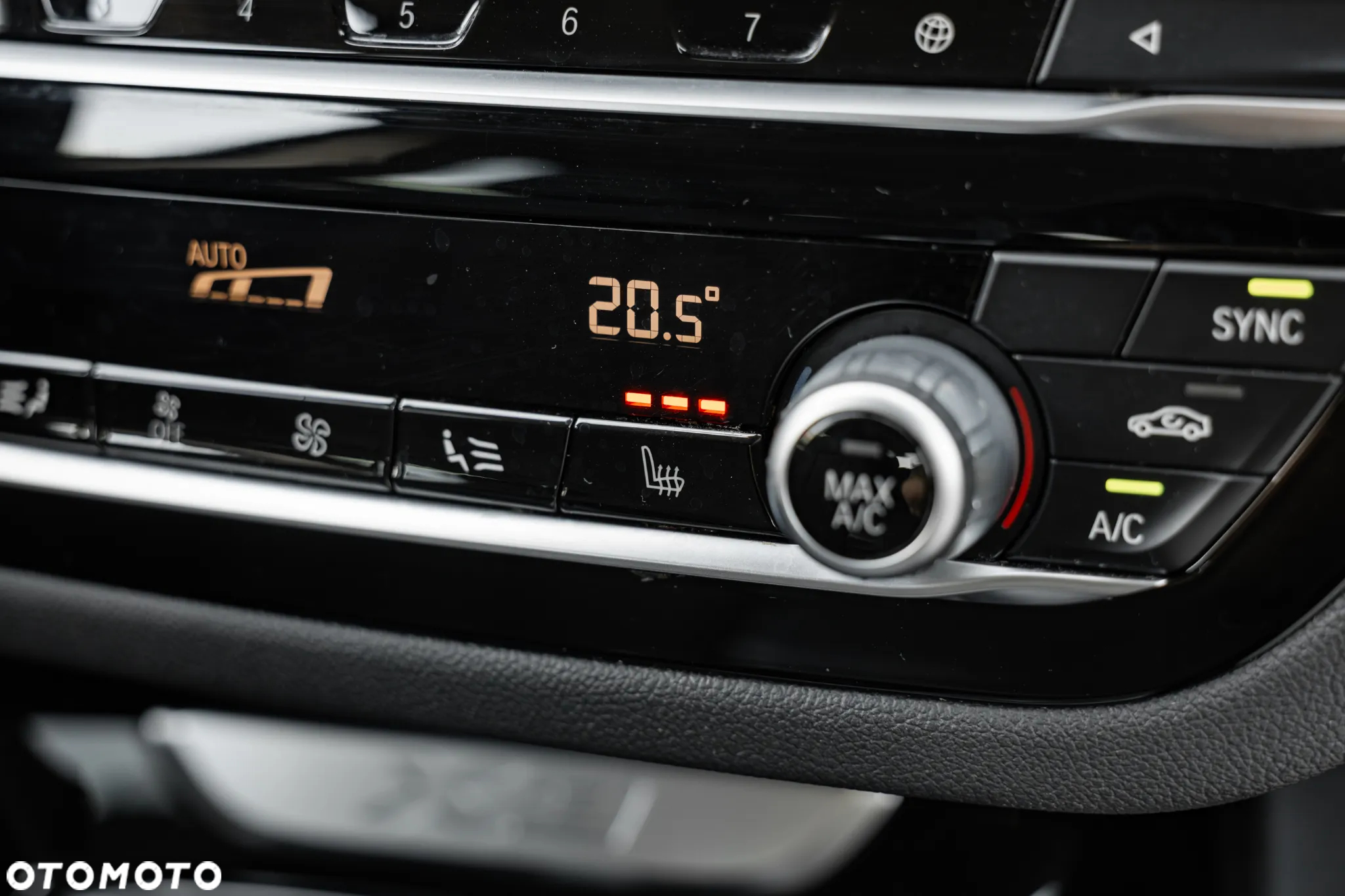 BMW X3 xDrive20i - 33