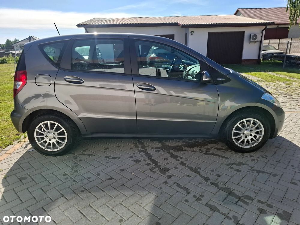Mercedes-Benz Klasa A 180 BlueEfficiency - 4