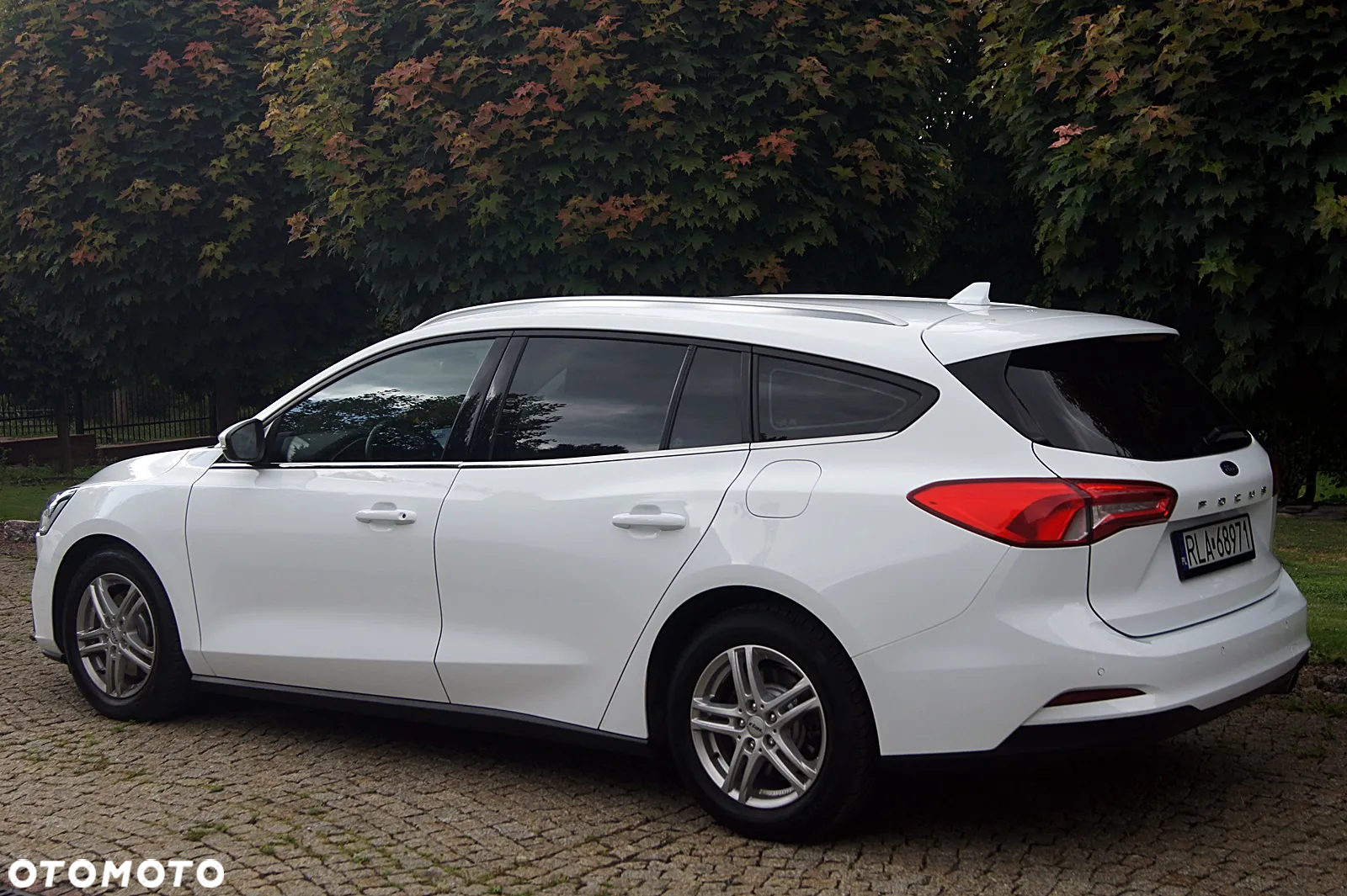 Ford Focus Turnier 1.5 EcoBlue Start-Stopp-System COOL&CONNECT - 13