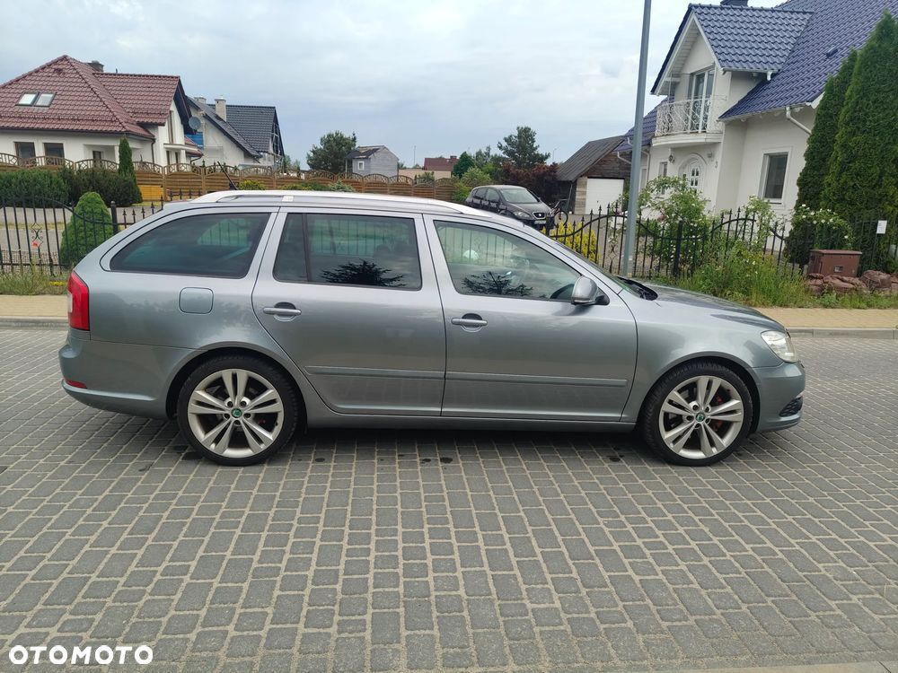 Skoda Octavia 2.0 TSI RS - 15