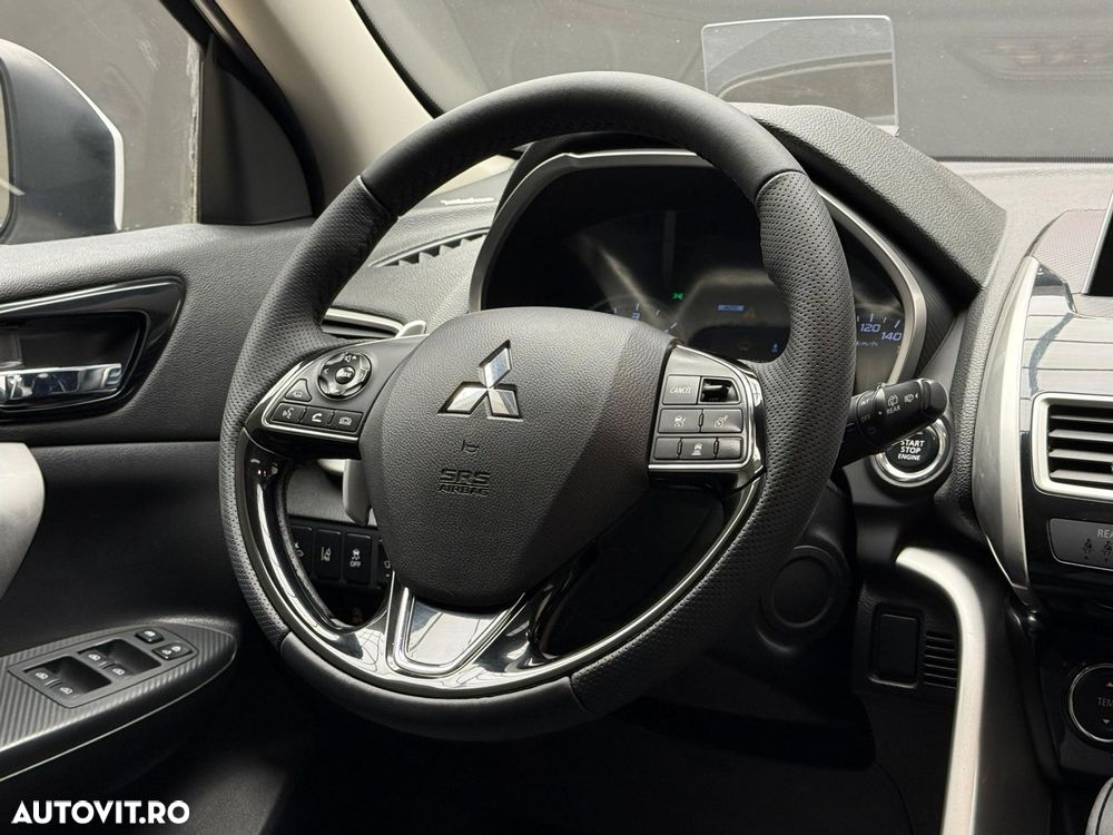 Mitsubishi Eclipse-Cross - 11