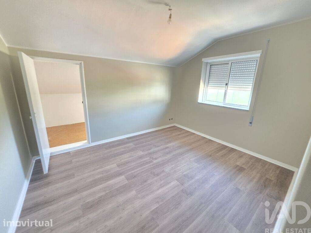 Apartamento T2 em Gondarém de 109,85 m2 - Grande imagem: 5/17