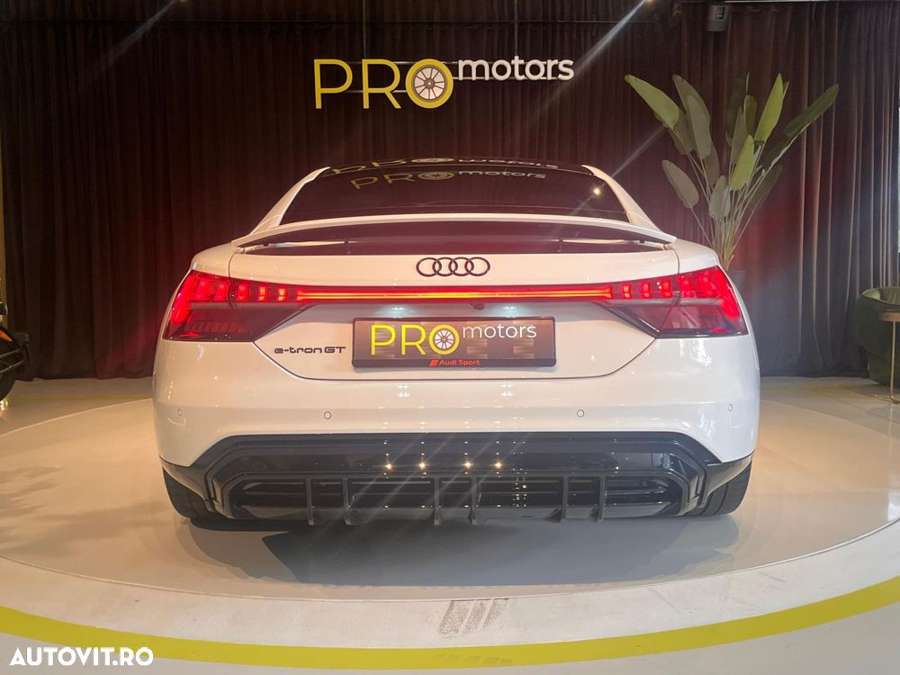 Audi e-tron GT - 18